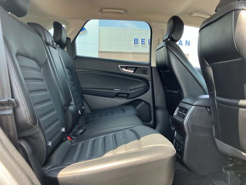 Used 2017 Ford Edge SEL w/ Equipment Group 201A FWD image 33