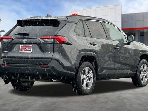 Certified 2025 Toyota RAV4 XLE FWD image 5