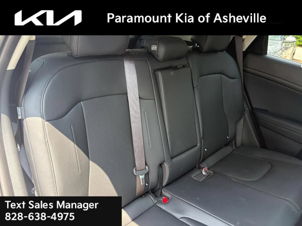 Certified 2026 Kia Sportage EX AWD/4WD image 23