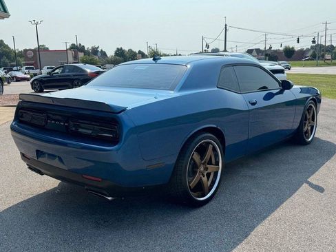 Used 2022 Dodge Challenger R/T w/ Plus Package RWD image 3