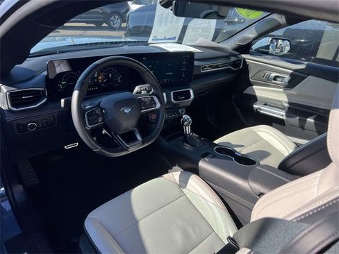 Used 2024 Ford Mustang GT Premium image 12