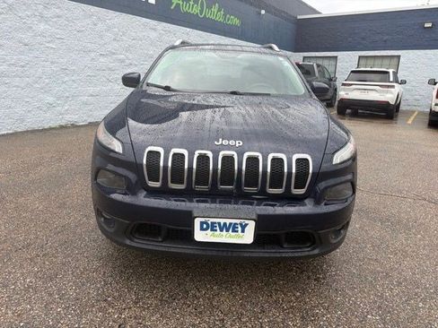 Used 2015 Jeep Cherokee Latitude AWD/4WD image 8