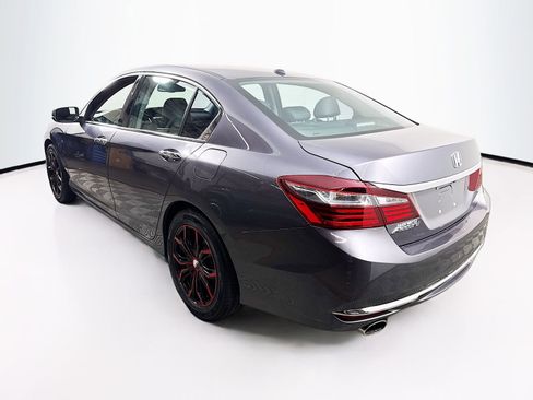 Used 2017 Honda Accord EX-L image 5