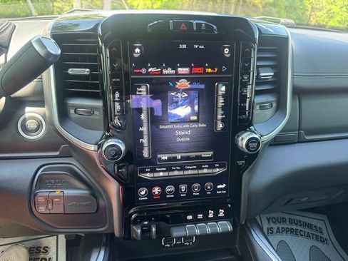 Used 2020 RAM 2500 Laramie w/ Night Edition AWD/4WD image 24