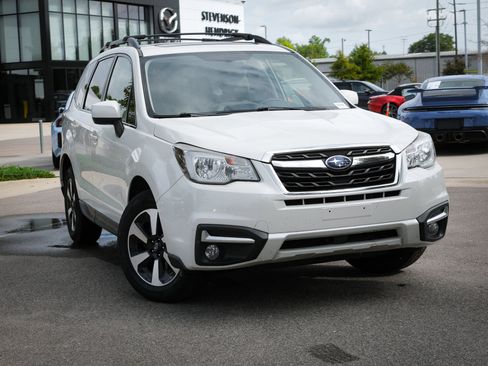 Used 2017 Subaru Forester 2.5i Limited image 2