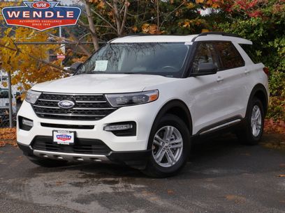 Certified 2024 Ford Explorer XLT w/ Equipment Group 202A