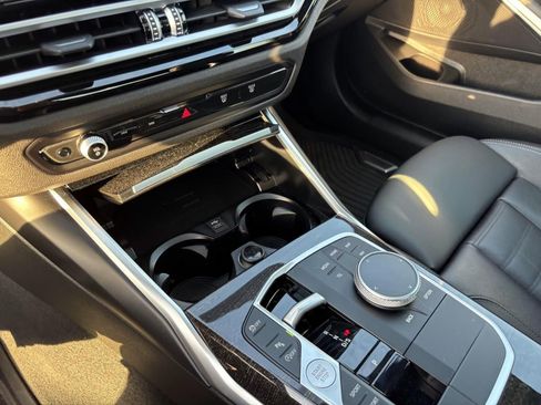 Used 2023 BMW 330i xDrive Sedan w/ Premium Package image 22