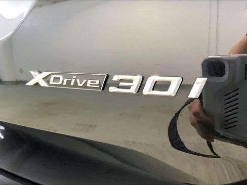 Used 2024 BMW X3 xDrive30i w/ Premium Package AWD/4WD image 9
