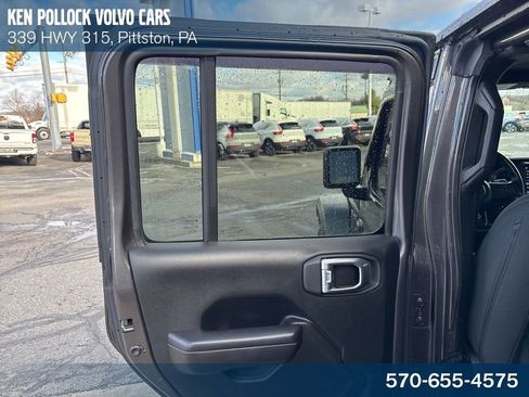 Used 2021 Jeep Wrangler Unlimited Sport image 25