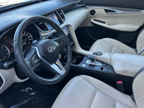 Used 2022 INFINITI QX50 Luxe w/ Cargo Package AWD/4WD image 10