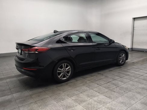 Used 2017 Hyundai Elantra SE FWD image 10