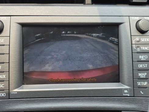 Used 2013 Toyota Prius Four w/ Deluxe Solar Roof Pkg FWD image 25
