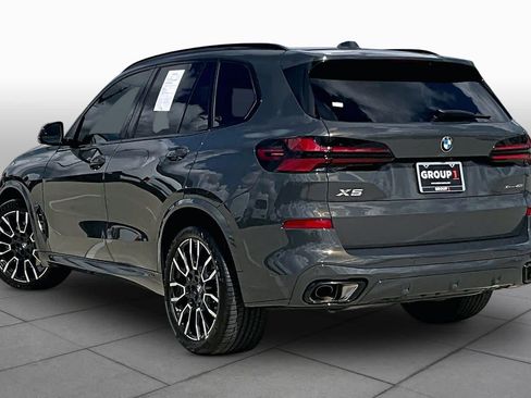 Used 2026 BMW X5 xDrive40i w/ M Sport Package AWD/4WD image 11