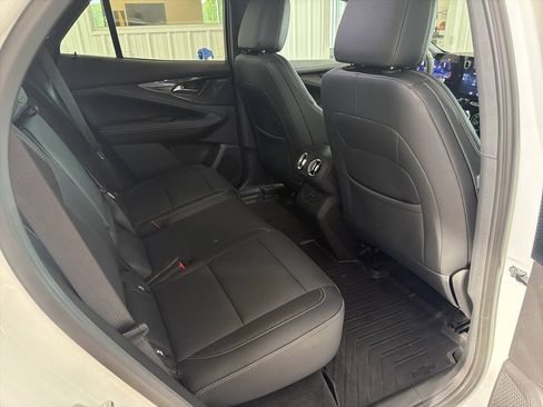 Used 2024 Chevrolet Blazer EV LT AWD/4WD image 27