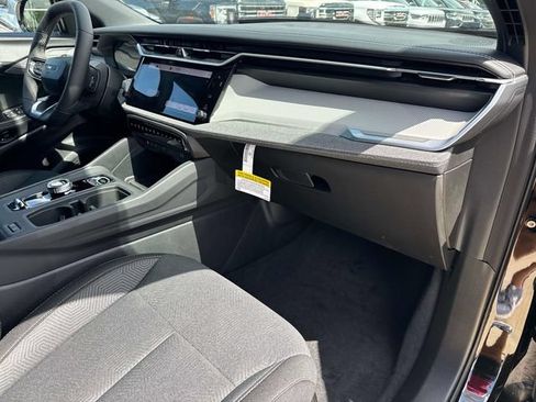 New 2026 Jeep Cherokee Laredo AWD/4WD image 15