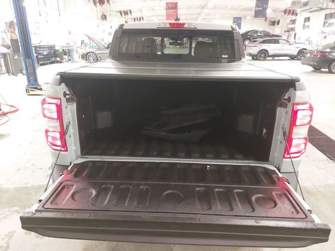 Used 2024 Ford Maverick Lariat image 14