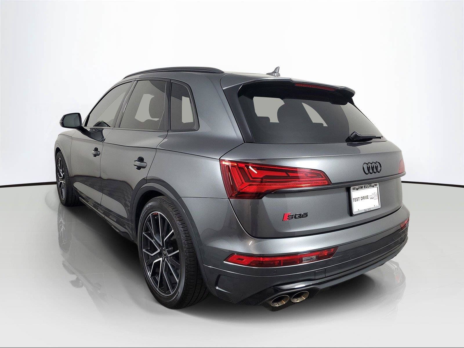 Used 2023 Audi SQ5 Premium Plus w/ Premium Plus Package AWD/4WD image 4