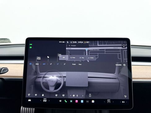 Used 2023 Tesla Model 3 Performance image 27