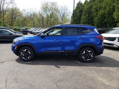 New 2026 Kia Seltos S AWD/4WD image 3