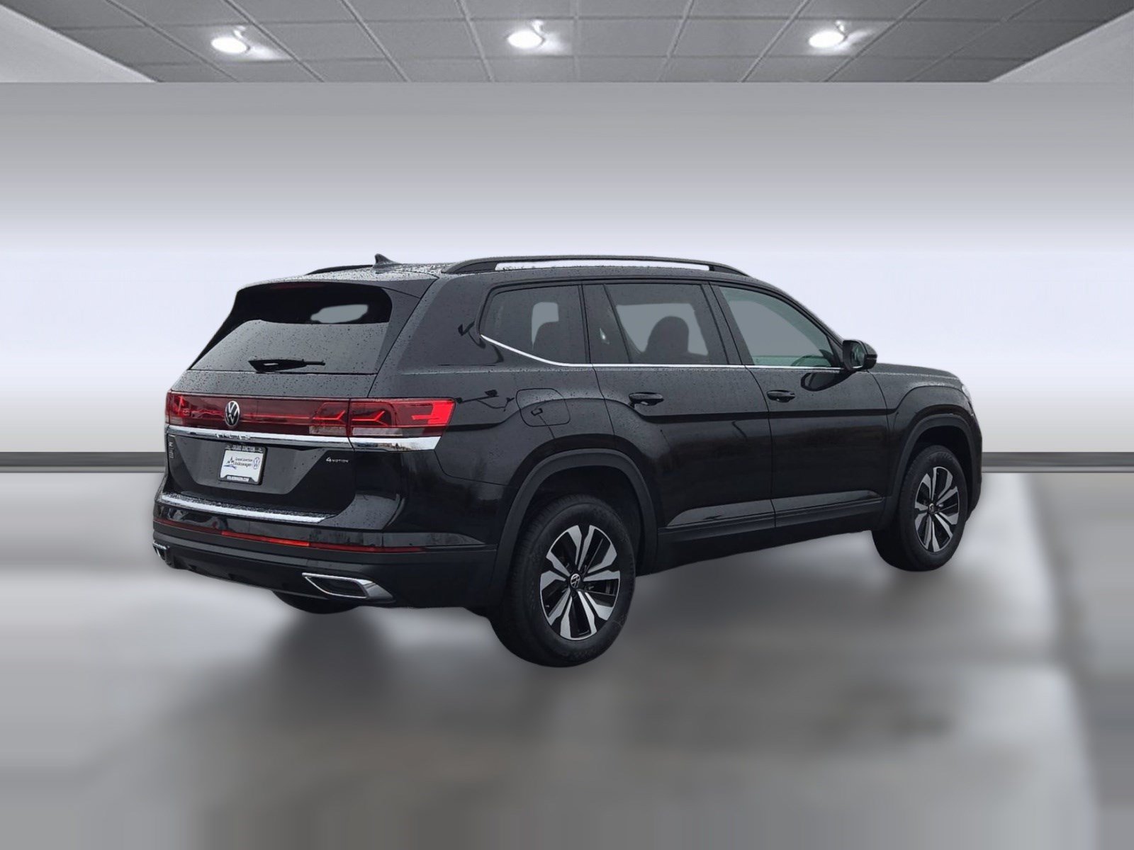 Used 2026 Volkswagen Atlas SE AWD/4WD image 8