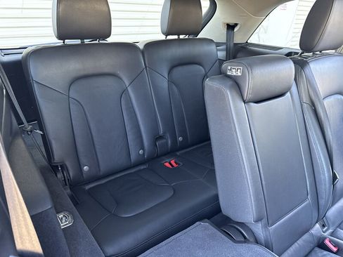 Used 2013 Audi Q7 3.0T S line Prestige w/ Technology Pkg AWD/4WD image 35