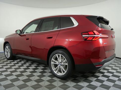 Used 2025 BMW X3 xDrive30i w/ Convenience Package image 5