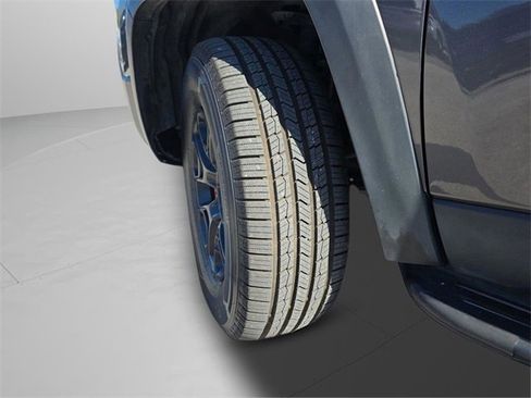 Used 2021 Jeep Cherokee Trailhawk w/ Trailer Tow Group image 32