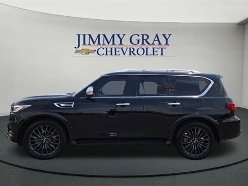 Used 2023 INFINITI QX80 Sensory w/ All-Season Package image 6