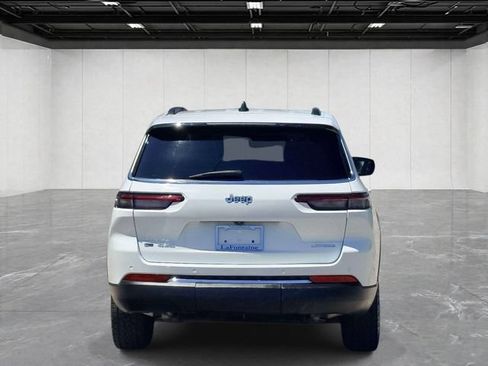 Used 2022 Jeep Grand Cherokee L Laredo w/ Luxury Tech Group I AWD/4WD image 4
