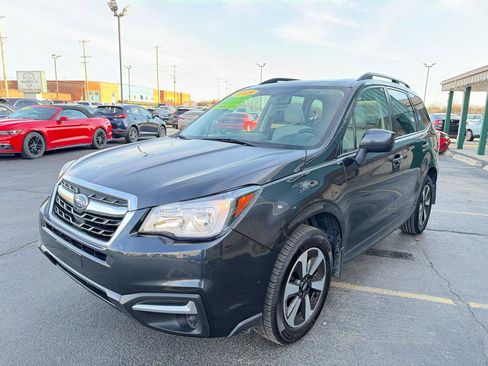 Used 2018 Subaru Forester 2.5i Premium w/ All-Weather Package image 7