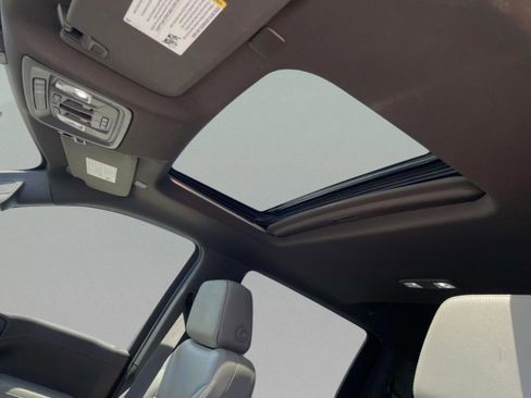 Used 2022 Chevrolet Silverado 1500 RST w/ Redline Edition image 20