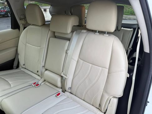 Used 2017 INFINITI QX60 Luxe w/ Premium Plus Package AWD/4WD image 37