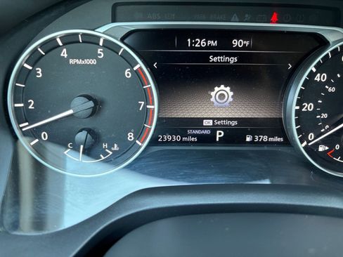 Used 2025 Nissan Rogue SV FWD image 42