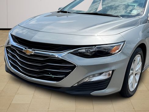 Used 2024 Chevrolet Malibu LT FWD image 31
