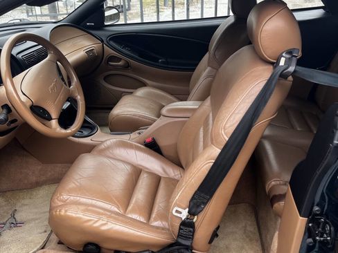 Used 1995 Ford Mustang GT image 6