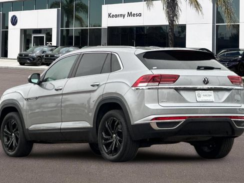 Used 2023 Volkswagen Atlas Cross Sport SEL AWD/4WD image 6