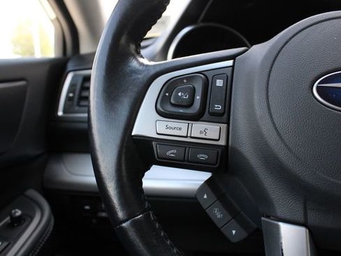 Used 2016 Subaru Legacy 2.5i Premium image 12