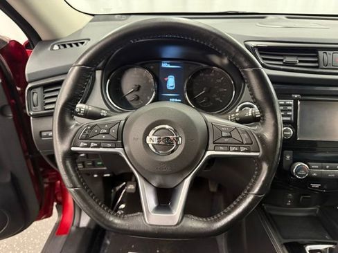 Used 2017 Nissan Rogue SL w/ SL Premium Package AWD/4WD image 13