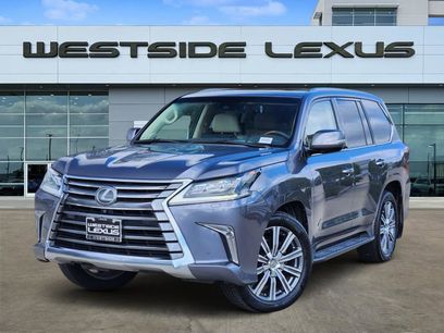Used 2017 Lexus LX 570 4WD w/ Luxury Package