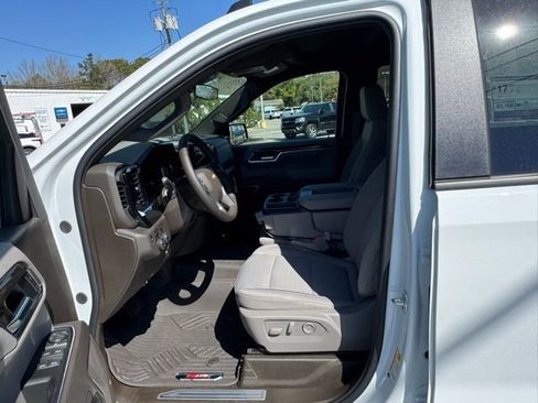 New 2025 Chevrolet Silverado 1500 LT AWD/4WD image 11
