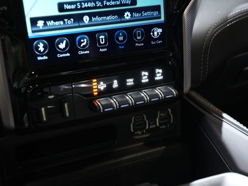 Used 2020 RAM 1500 Limited AWD/4WD image 47