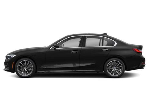 Used 2021 BMW 330i xDrive Sedan w/ Convenience Package AWD/4WD image 3