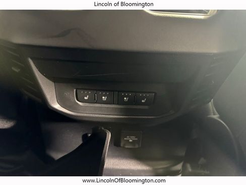 Used 2025 Toyota Tundra Platinum image 19