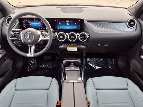 New 2026 Mercedes-Benz GLA 250 GLA 250 image 4