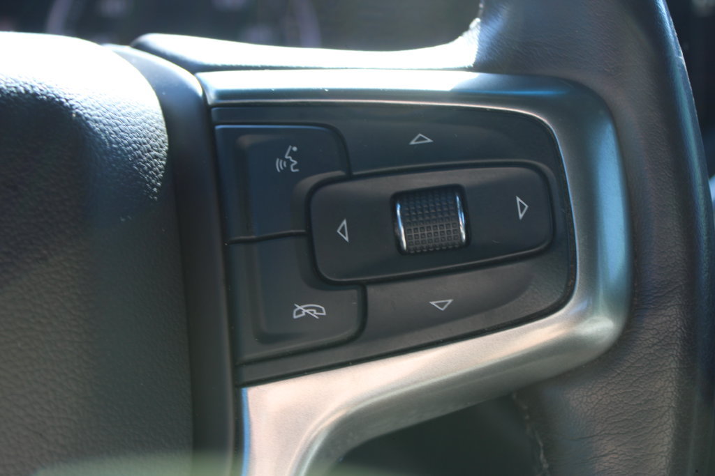 Used 2020 Chevrolet Silverado 1500 RST AWD/4WD image 38