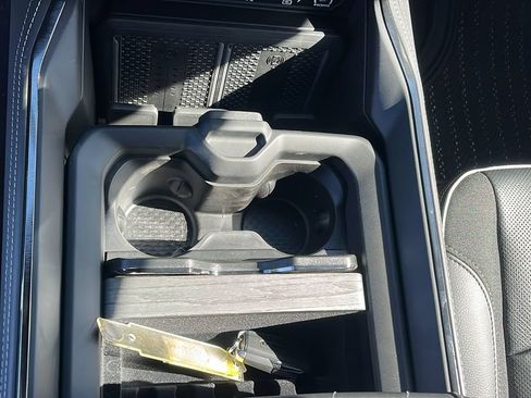 New 2026 RAM 2500 Limited AWD/4WD image 15