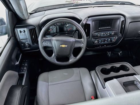 Used 2015 Chevrolet Silverado 2500 W/T RWD image 3