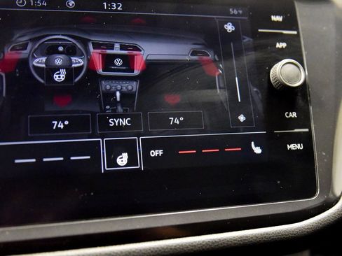 Used 2021 Volkswagen Tiguan SEL image 24