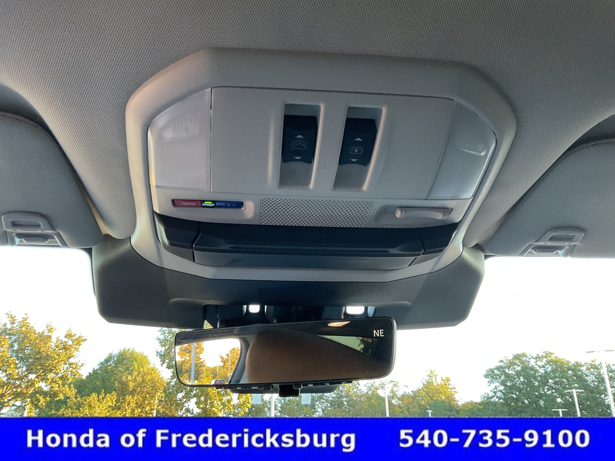 Used 2025 Subaru Ascent Touring AWD/4WD image 40