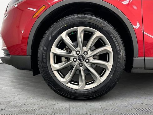 Used 2022 Lincoln Corsair FWD w/ Premium Package image 9